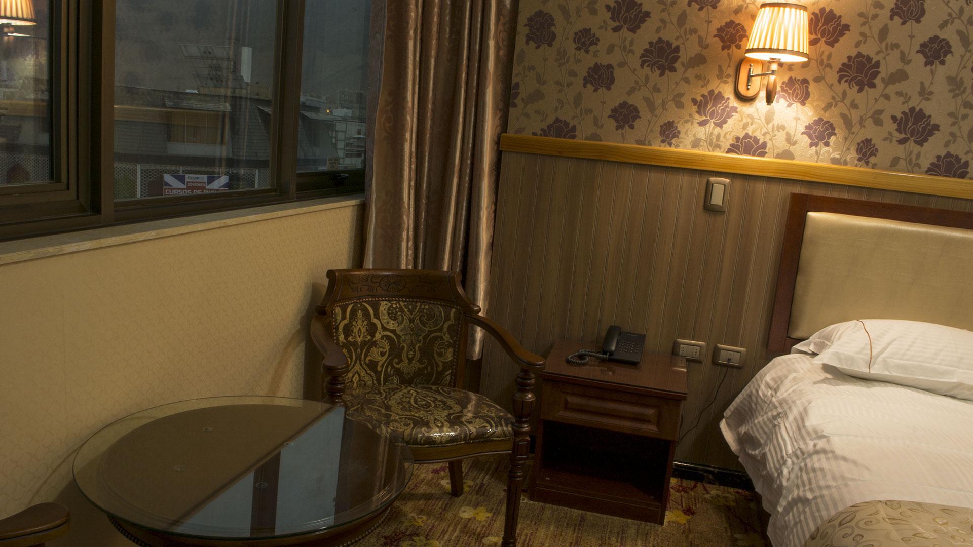 Hotel Pekin Икике Екстериор снимка