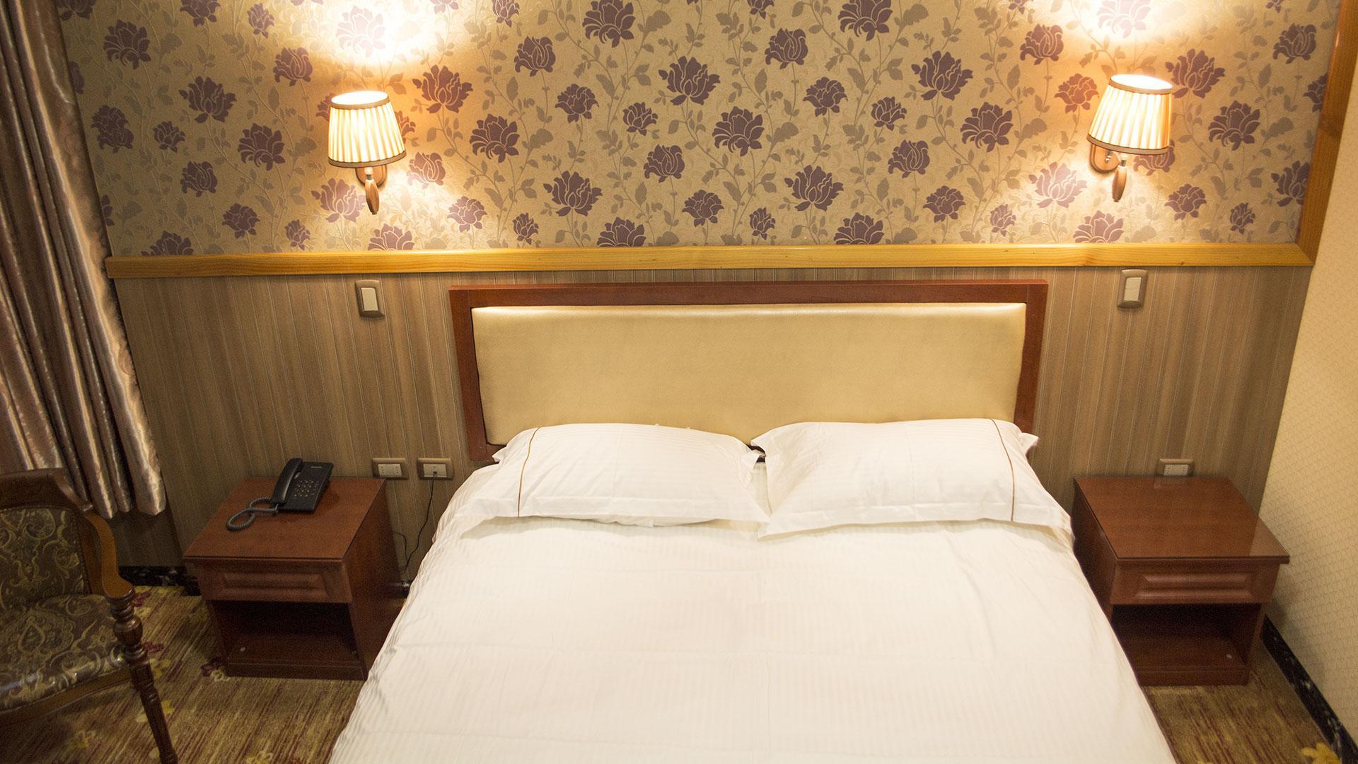 Hotel Pekin Икике Екстериор снимка
