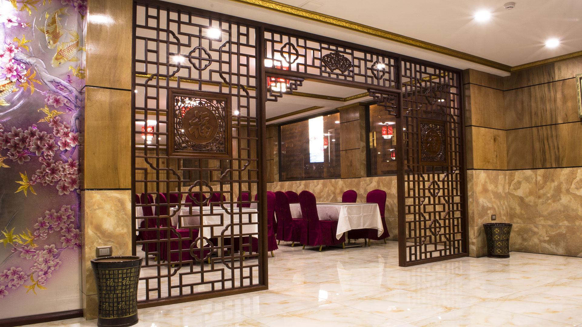 Hotel Pekin Икике Екстериор снимка